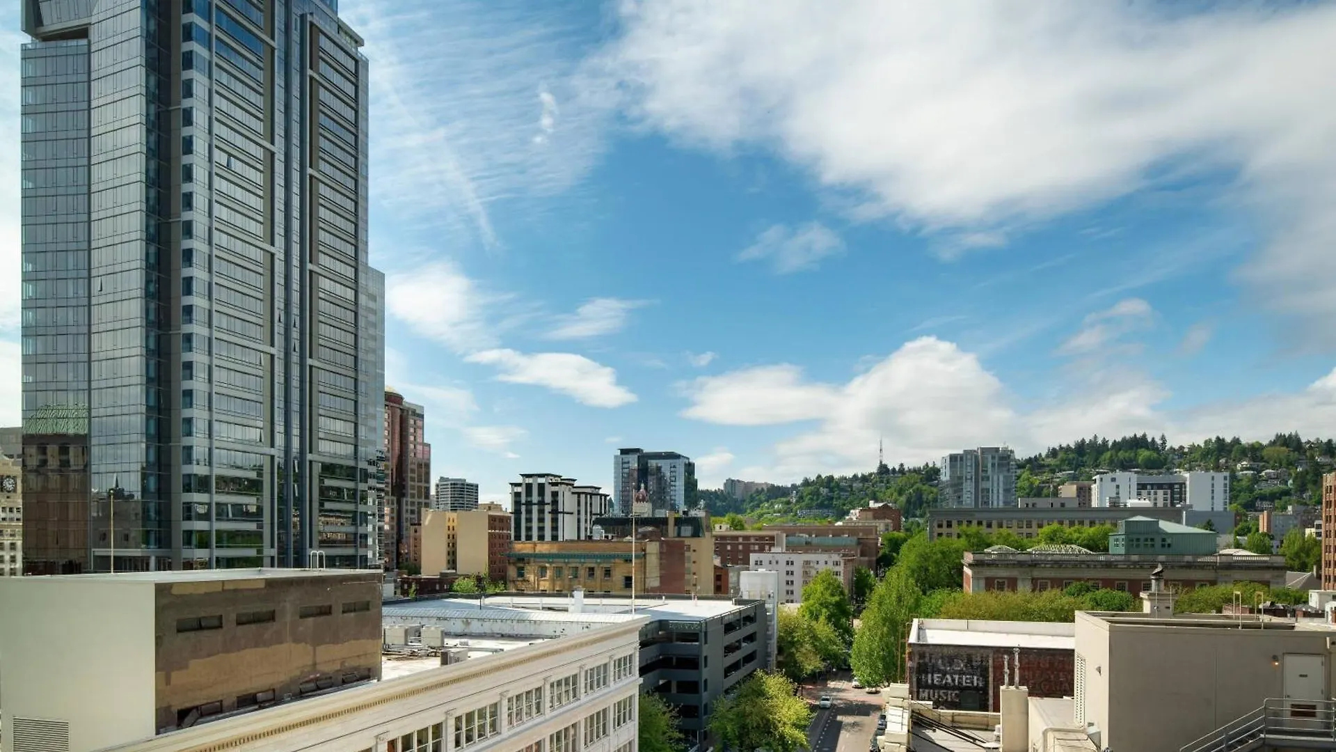 Moxy Portland Downtown Hotel