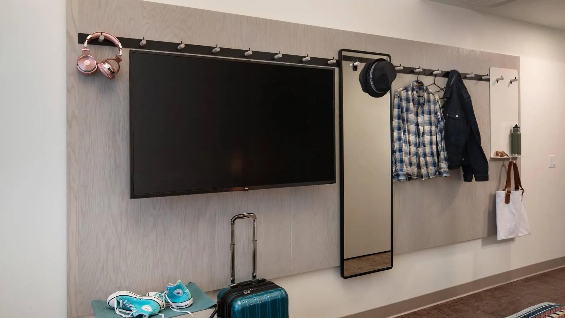 Moxy Portland Downtown Hotel