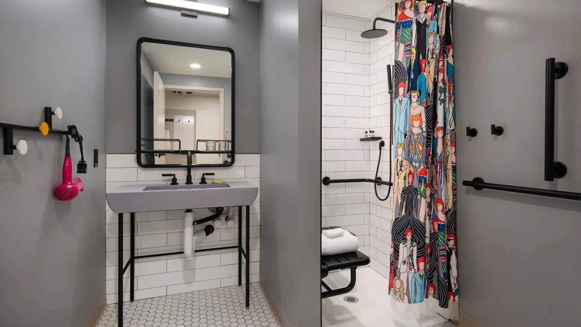 Moxy Portland Downtown Hotel