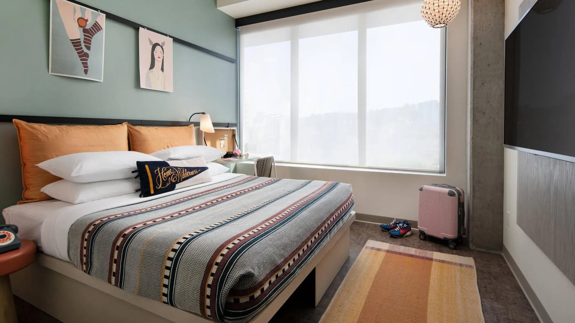 **  Moxy Portland Downtown Hotel United States