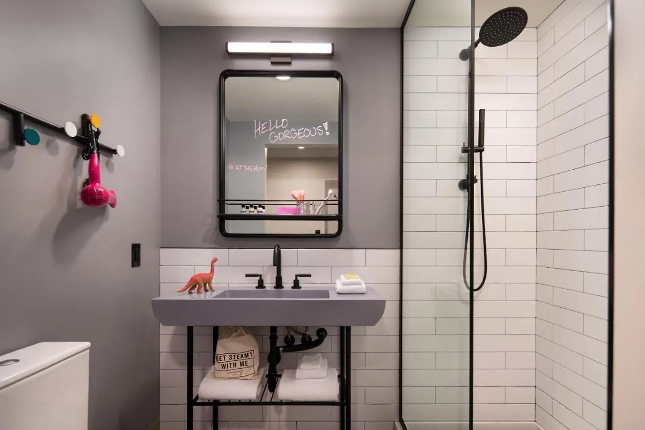 Moxy Portland Downtown Hotel 2*,