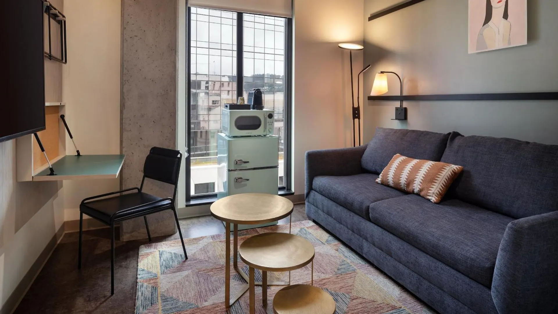 Moxy Portland Downtown Hotel 2*,  United States
